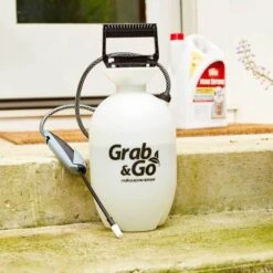 Smith Grab & Go 2-Gallon Tank Sprayer 4 Smith Grab & Go 2-Gallon Tank Sprayer -Snow Tools Shop 1000Wx1000H 1036