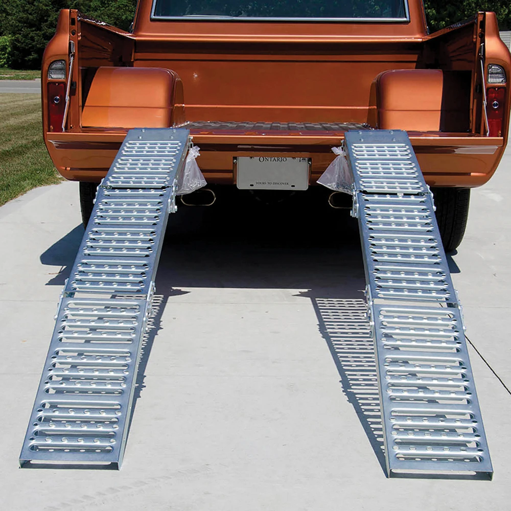 ERICKSON Steel Tri-Fold Arched Loading Ramps 9 In. X 72 In. 1000 Lb - 2 PK 2 ERICKSON Steel Tri-Fold Arched Loading Ramps 9 In. X 72 In. 1000 Lb - 2 PK - Image 2