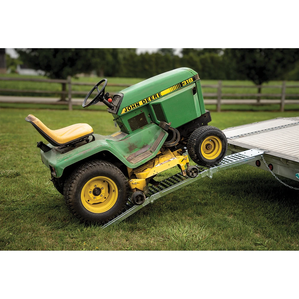 ERICKSON Steel Tri-Fold Arched Loading Ramps 9 In. X 72 In. 1000 Lb - 2 PK 5 ERICKSON Steel Tri-Fold Arched Loading Ramps 9 In. X 72 In. 1000 Lb - 2 PK - Image 5