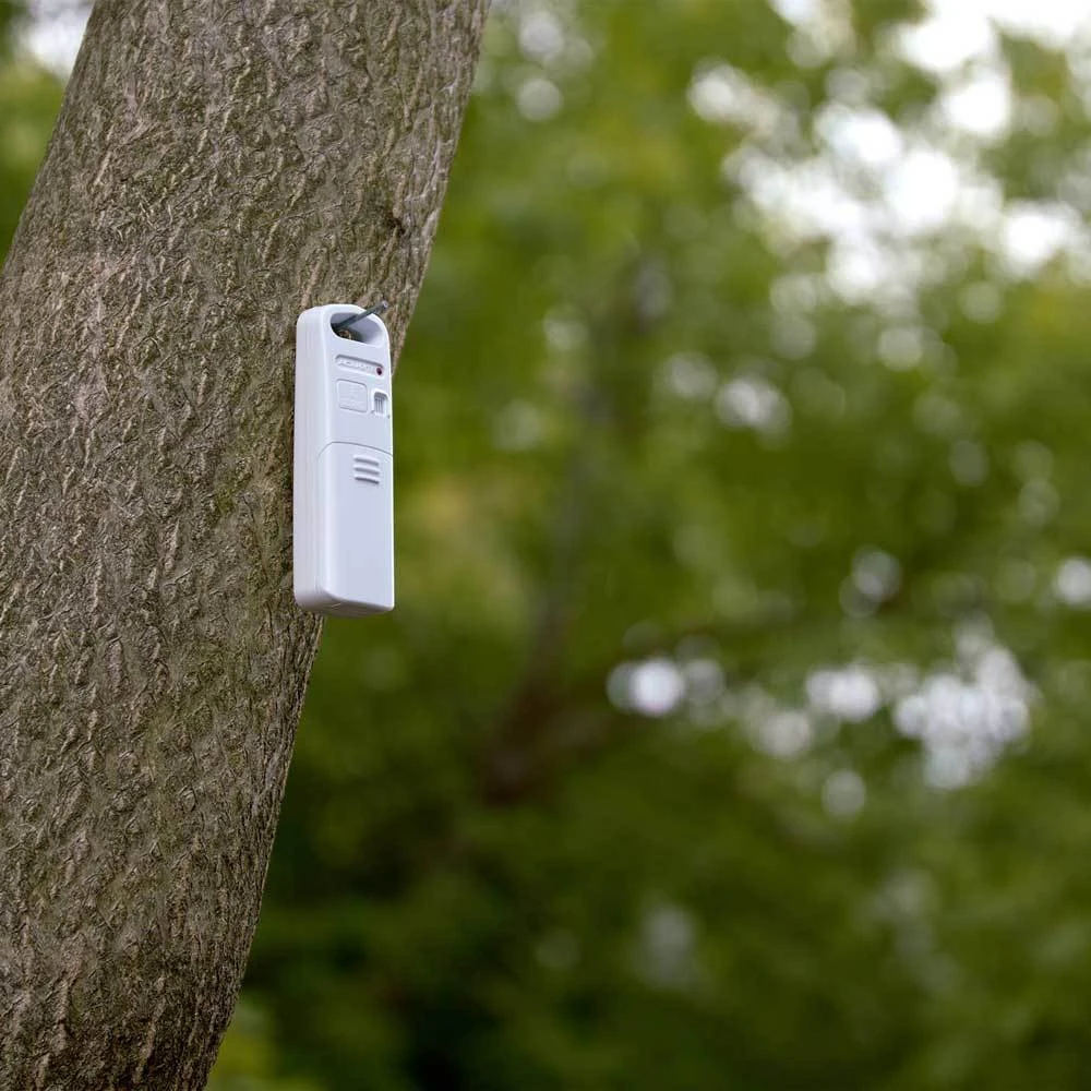 AcuRite Wireless Thermometer With Indoor & Outdoor Temperature 4 AcuRite Wireless Thermometer With Indoor & Outdoor Temperature - Image 4