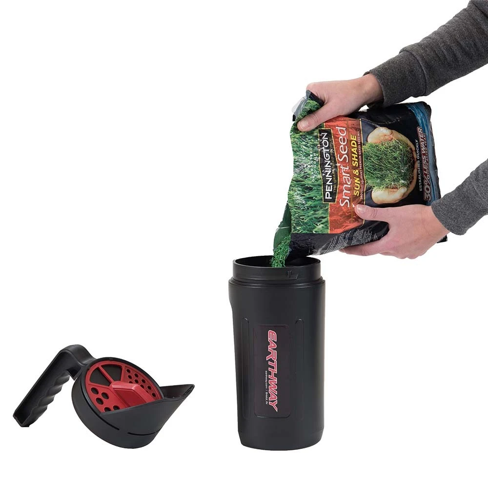 EarthWay EarthShaker 5LB Hand Spreader 2 EarthWay EarthShaker 5LB Hand Spreader - Image 2