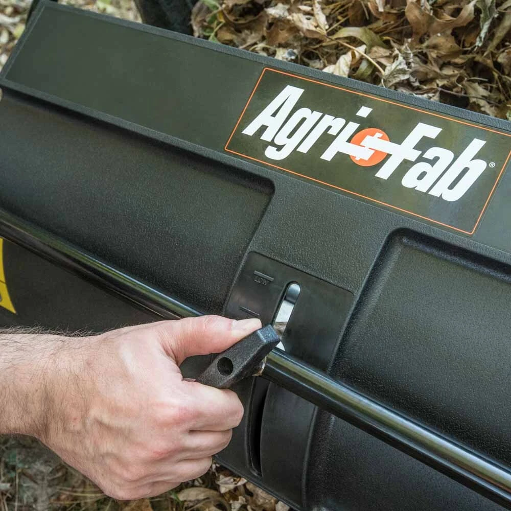 Agri-Fab 26 In. Push Lawn Sweeper 4 Agri-Fab 26 In. Push Lawn Sweeper - Image 4